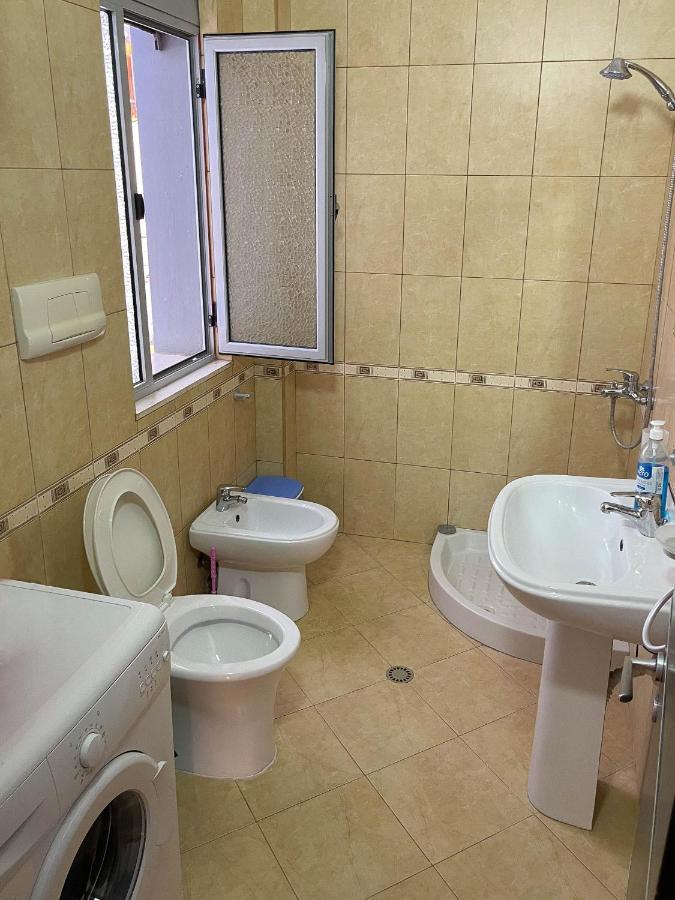 Aulona'S Apartment Влёра Экстерьер фото